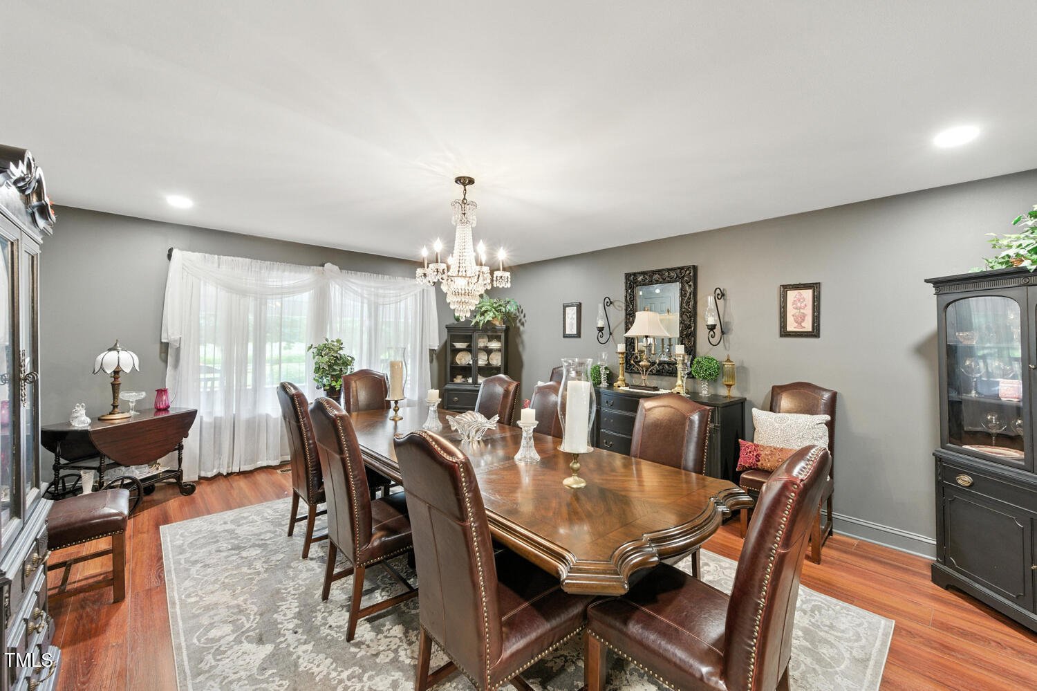 large dining room 