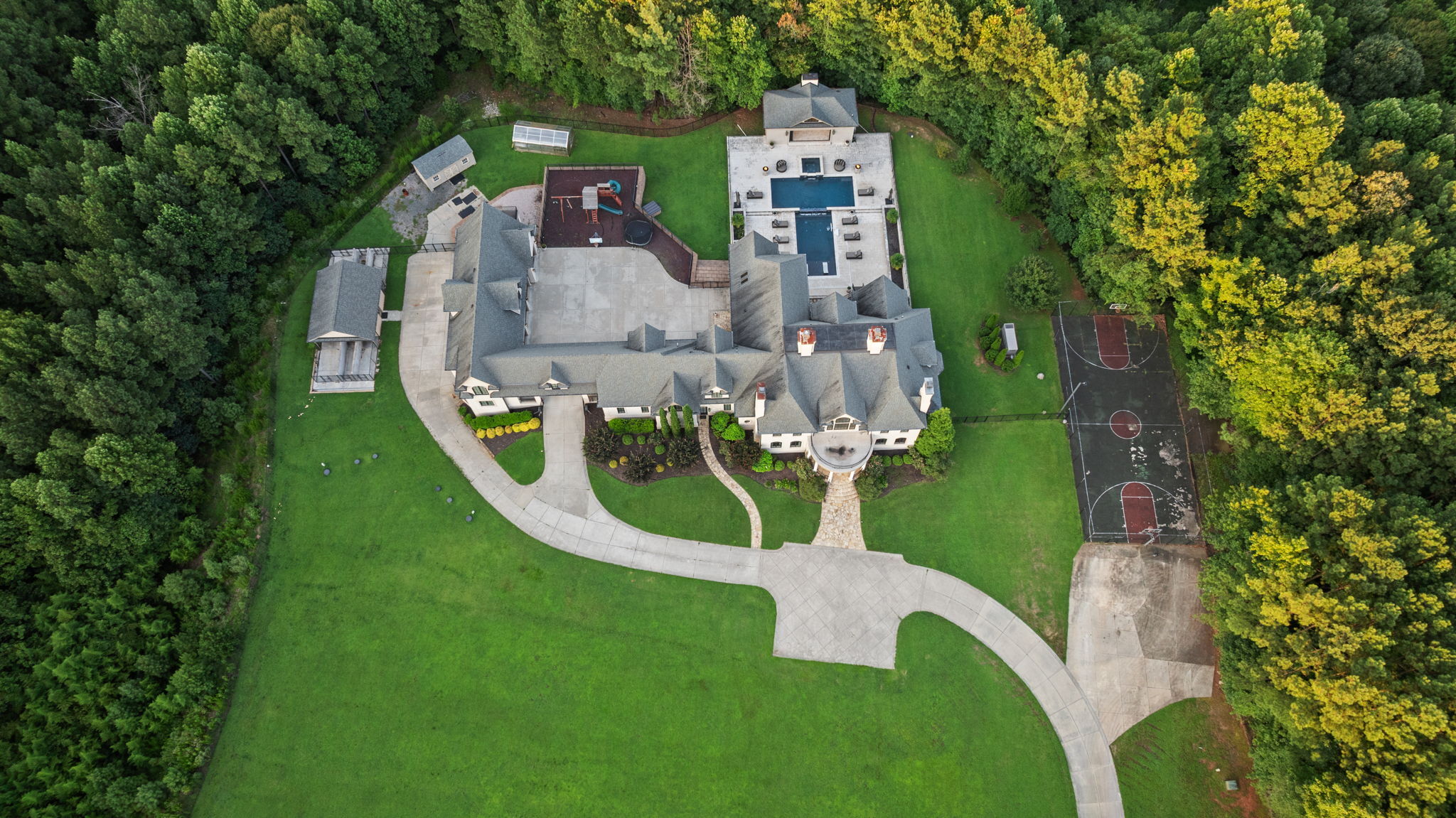 x133-web-or-mls-DJI_0729